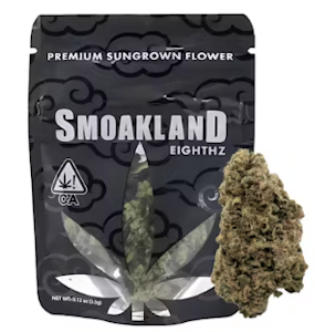 Smoakland | Blue Dream | Black | Sungrown Flower | 1/8oz